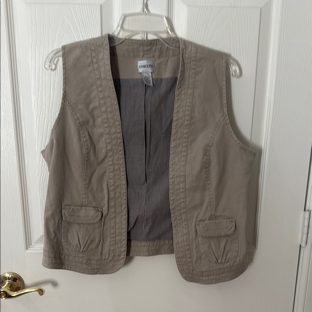 Tan Sleeveless Vest chicos size 1